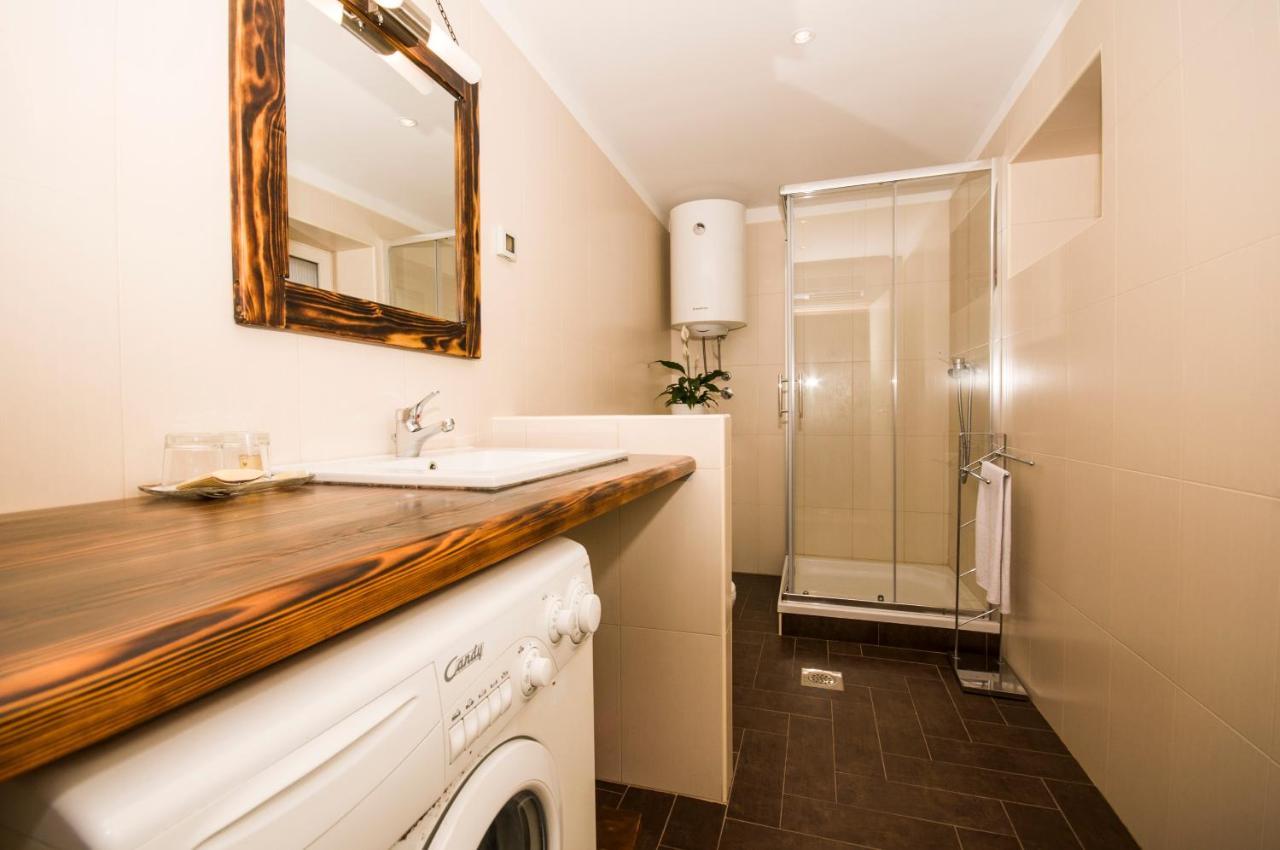 Holiday Home Trostova Kuca بازين المظهر الخارجي الصورة